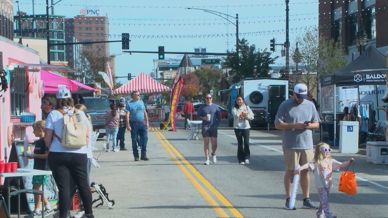 Second annual Block-tober Fest draws crowds to downtown Peoria