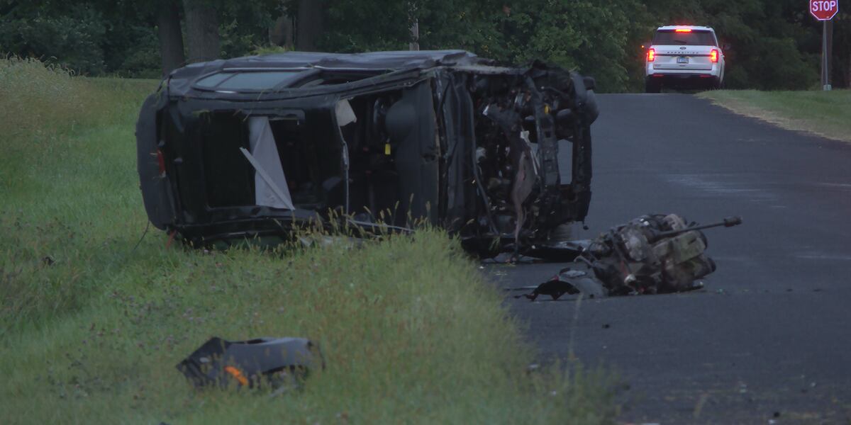 Death Mapleton Driver freed from wreckage after rollover crash in Mapleton
