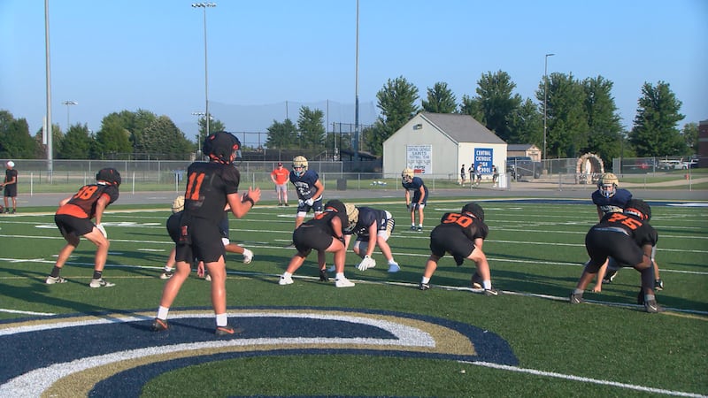25 Sports Monday- Busy night of summer football and volleyball
