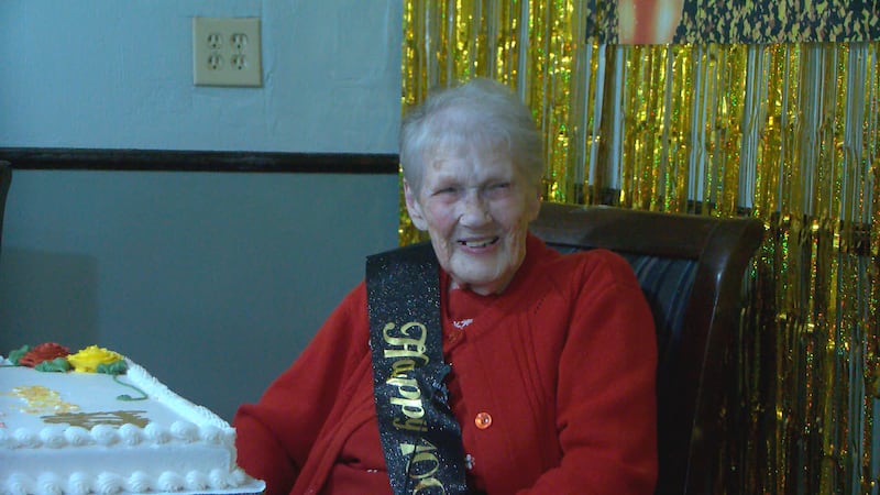 Peoria woman celebrates 100th birthday at High Point Residence